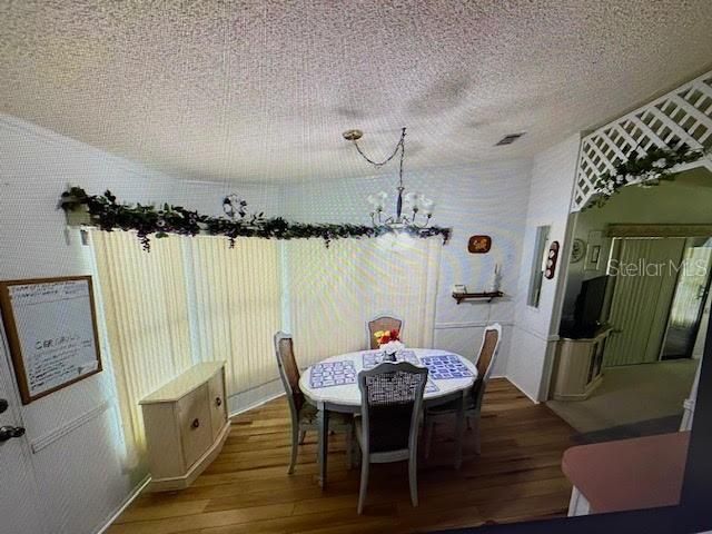 En Venta: $153,000 (2 camas, 2 baños, 1086 Pies cuadrados)