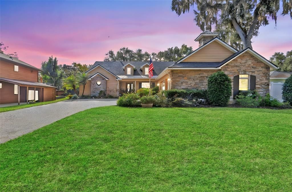 待售: $845,000 (3 贝兹, 3 浴室, 3290 平方英尺)