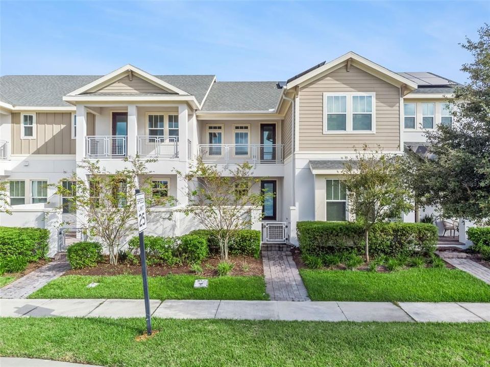 待售: $449,900 (2 贝兹, 2 浴室, 1649 平方英尺)