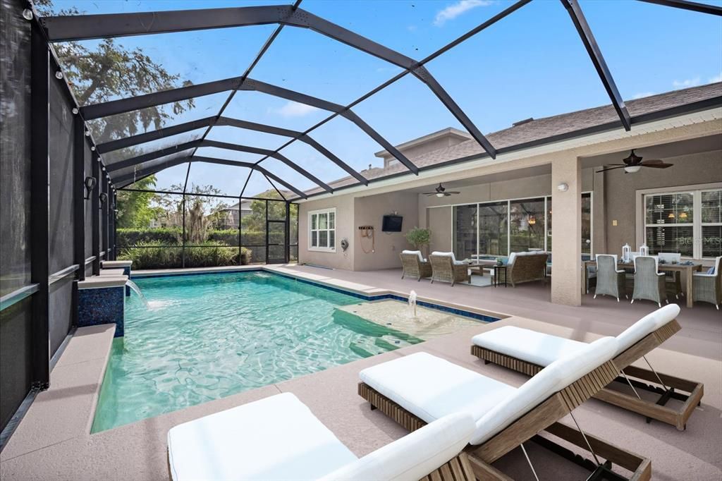 Под контрактом: $779,900 (5 спален, 4 ванн, 3148 Квадратных фут)