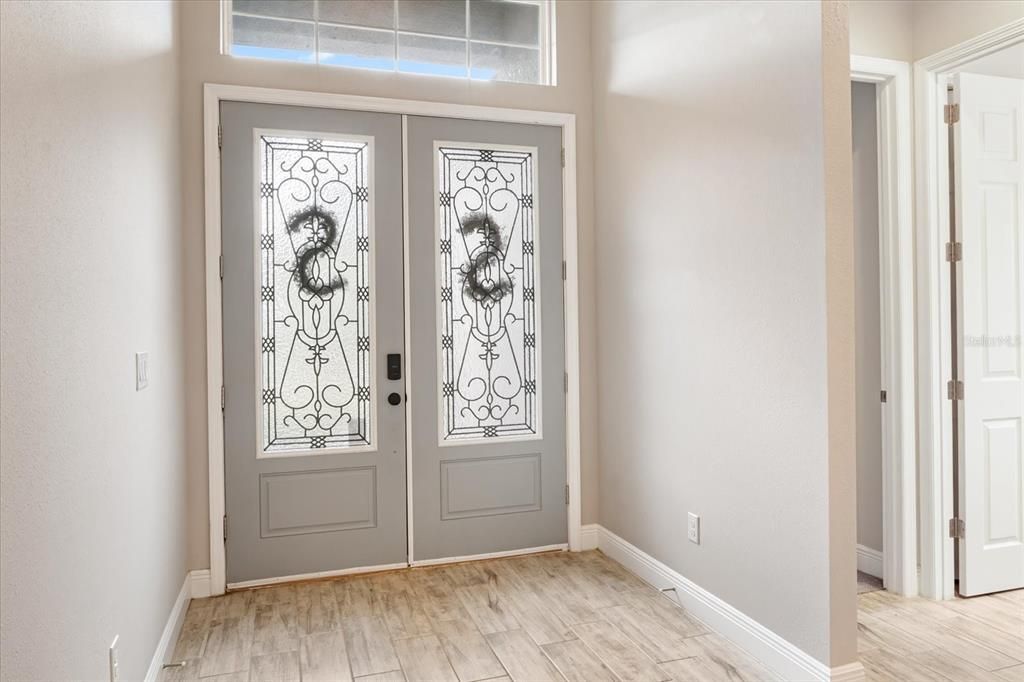 Под контрактом: $779,900 (5 спален, 4 ванн, 3148 Квадратных фут)