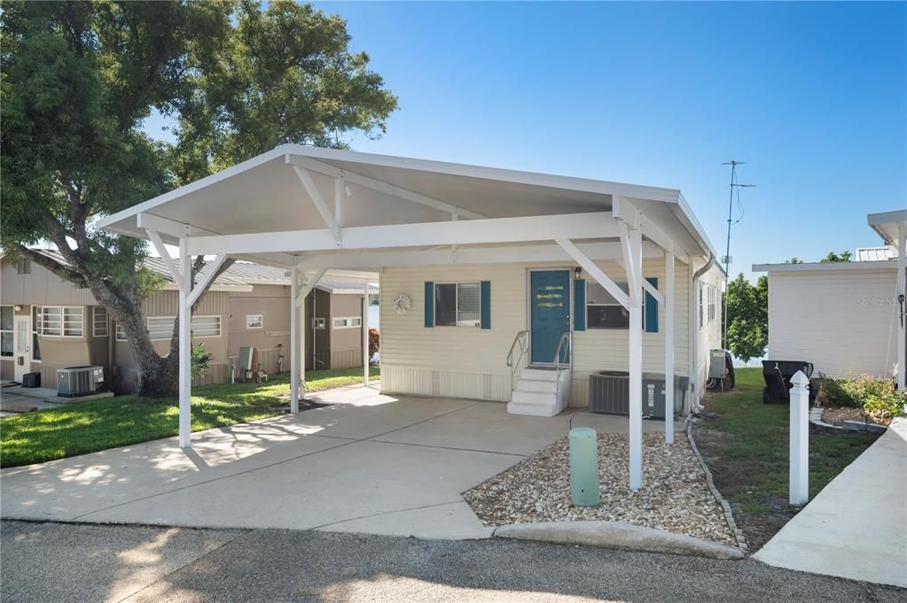 待售: $175,000 (2 贝兹, 2 浴室, 1116 平方英尺)