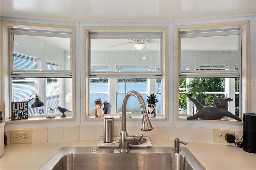 待售: $175,000 (2 贝兹, 2 浴室, 1116 平方英尺)