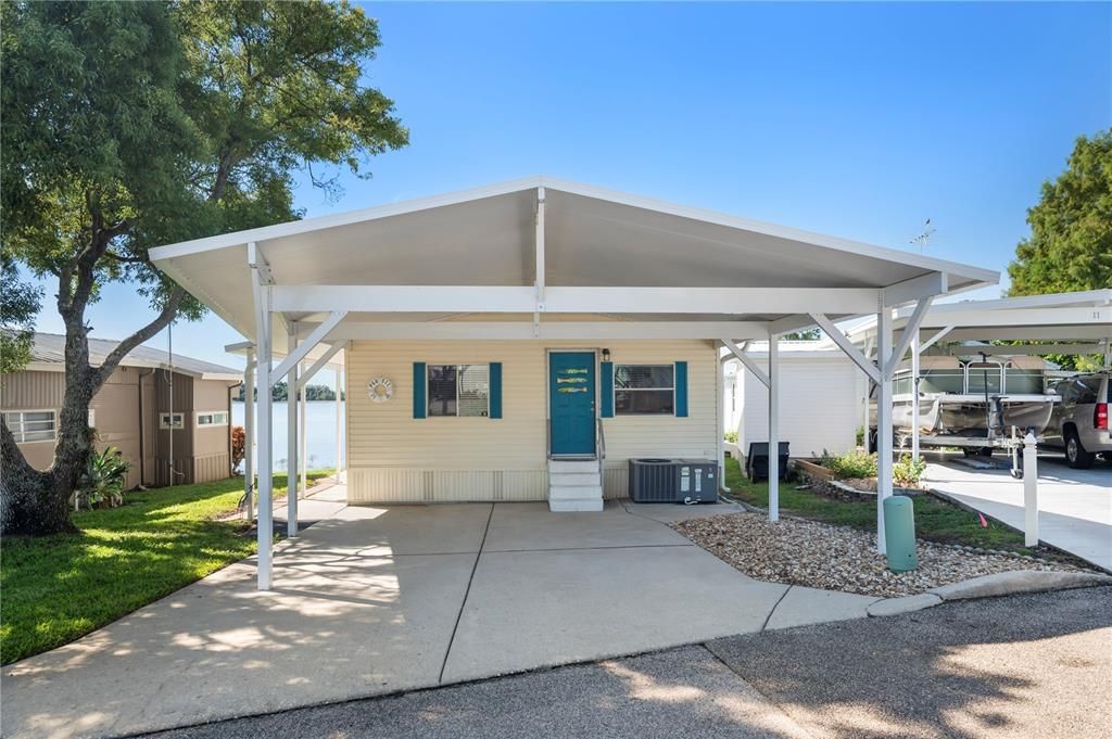 待售: $175,000 (2 贝兹, 2 浴室, 1116 平方英尺)