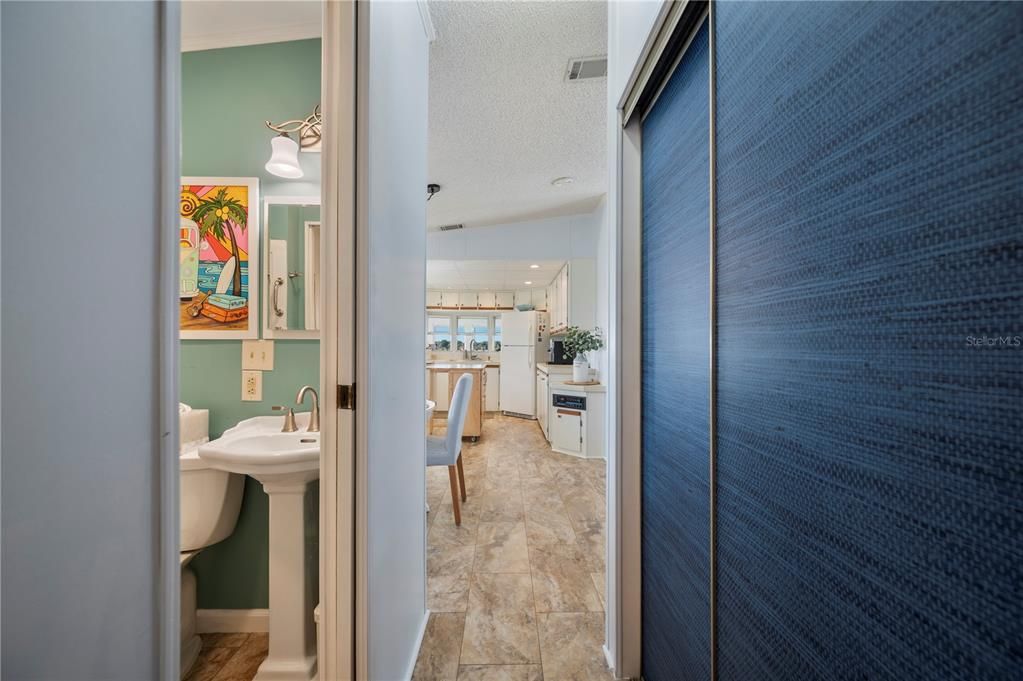 待售: $175,000 (2 贝兹, 2 浴室, 1116 平方英尺)