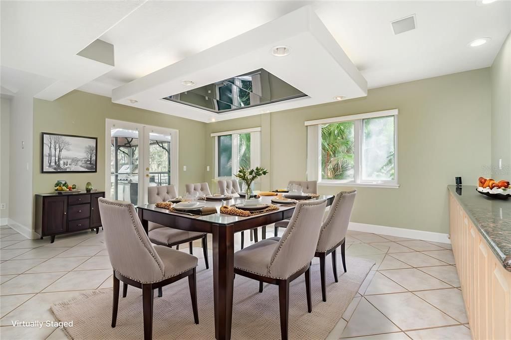 For Sale: $3,350,000 (5 beds, 4 baths, 6834 Square Feet)