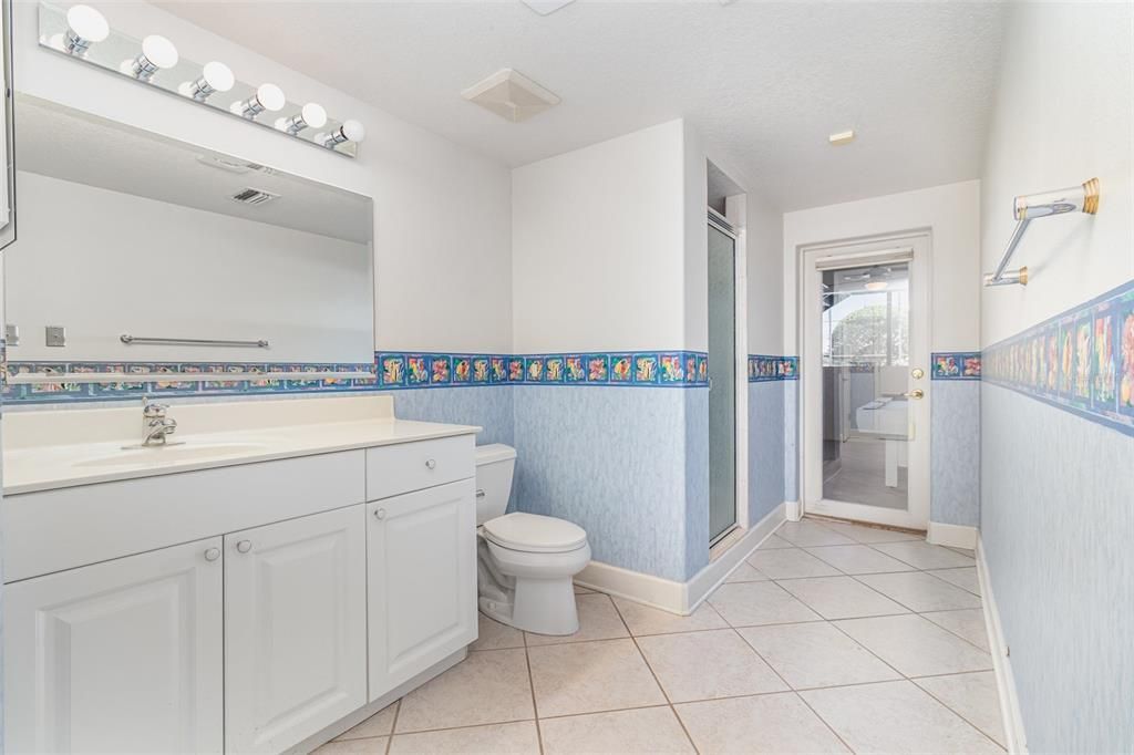 For Sale: $3,350,000 (5 beds, 4 baths, 6834 Square Feet)