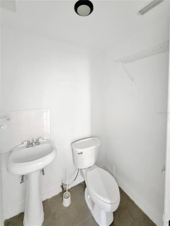 For Sale: $42,000 (0 beds, 0 baths, 1800 Square Feet)