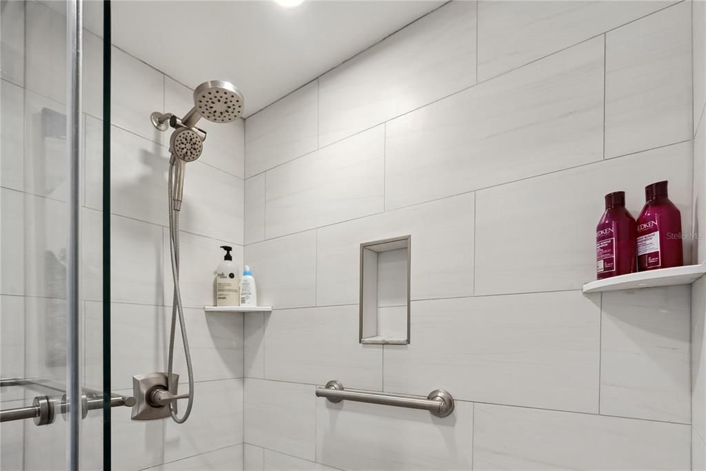 待售: $659,000 (2 贝兹, 2 浴室, 1255 平方英尺)