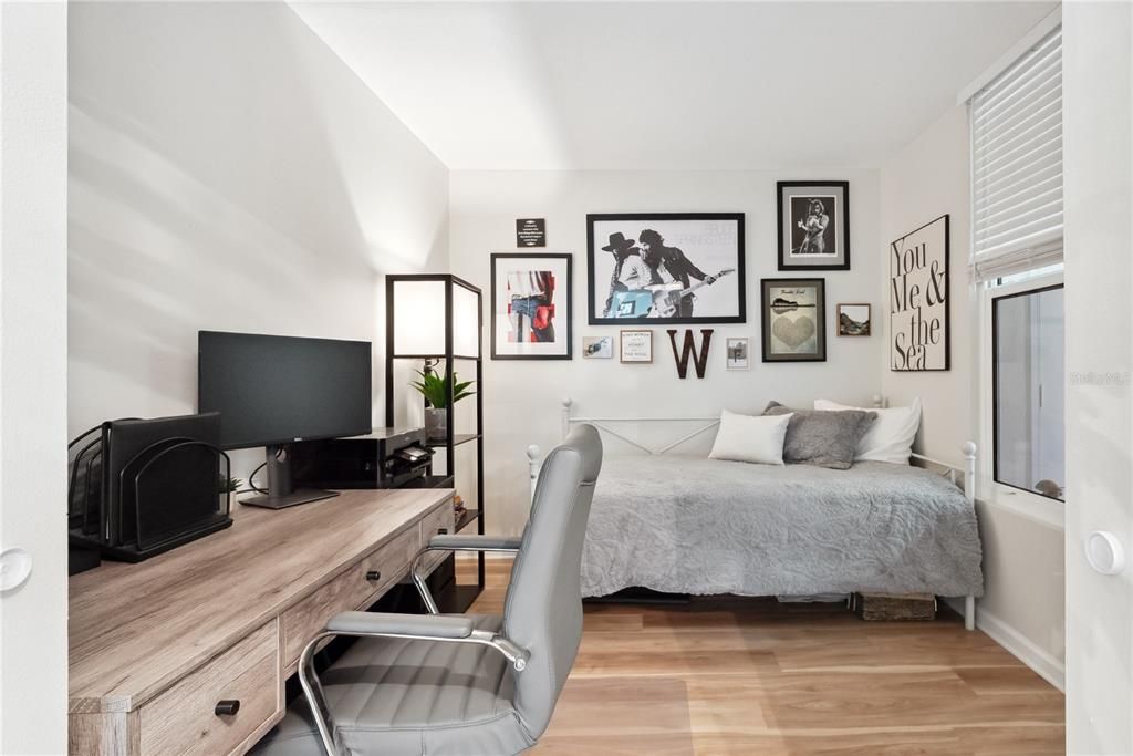 待售: $659,000 (2 贝兹, 2 浴室, 1255 平方英尺)