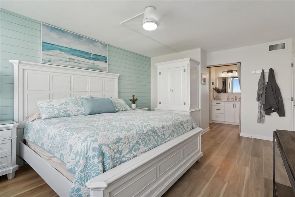 待售: $659,000 (2 贝兹, 2 浴室, 1255 平方英尺)