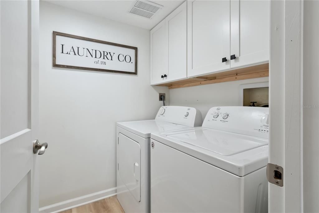 待售: $659,000 (2 贝兹, 2 浴室, 1255 平方英尺)