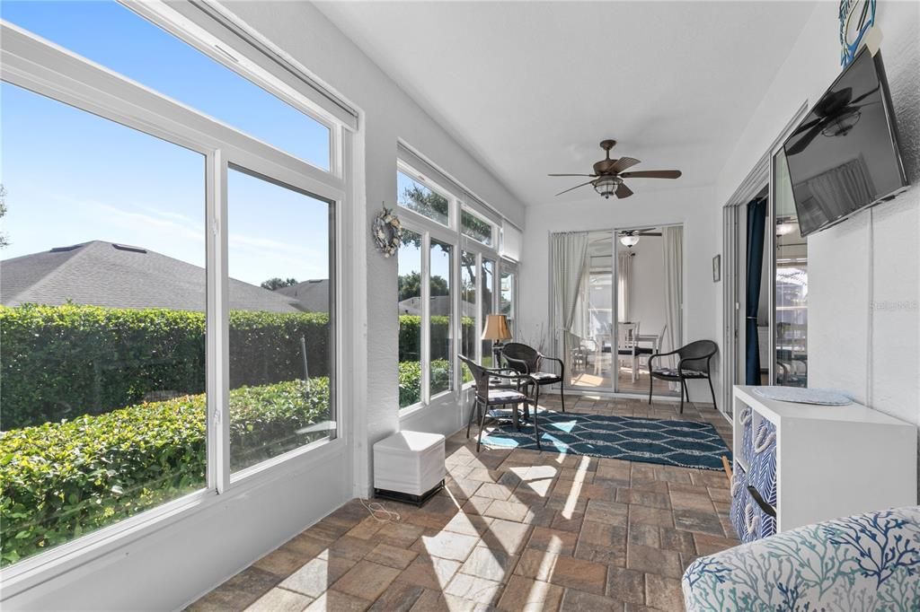 Active With Contract: $387,500 (3 beds, 2 baths, 1858 Square Feet)