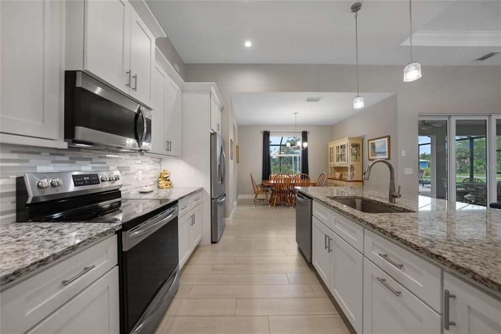 For Sale: $624,900 (3 beds, 2 baths, 2003 Square Feet)