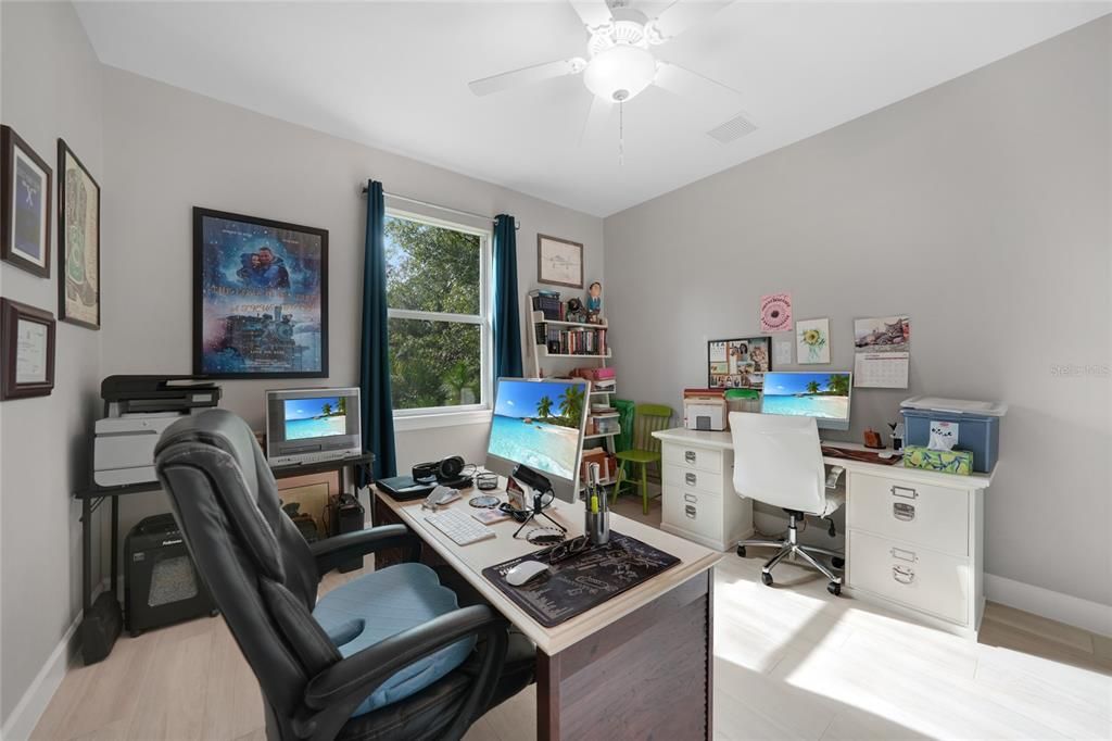 For Sale: $624,900 (3 beds, 2 baths, 2003 Square Feet)