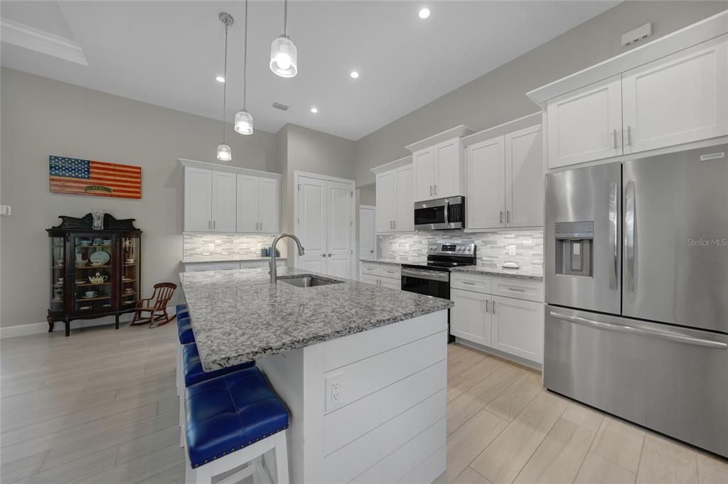 For Sale: $624,900 (3 beds, 2 baths, 2003 Square Feet)