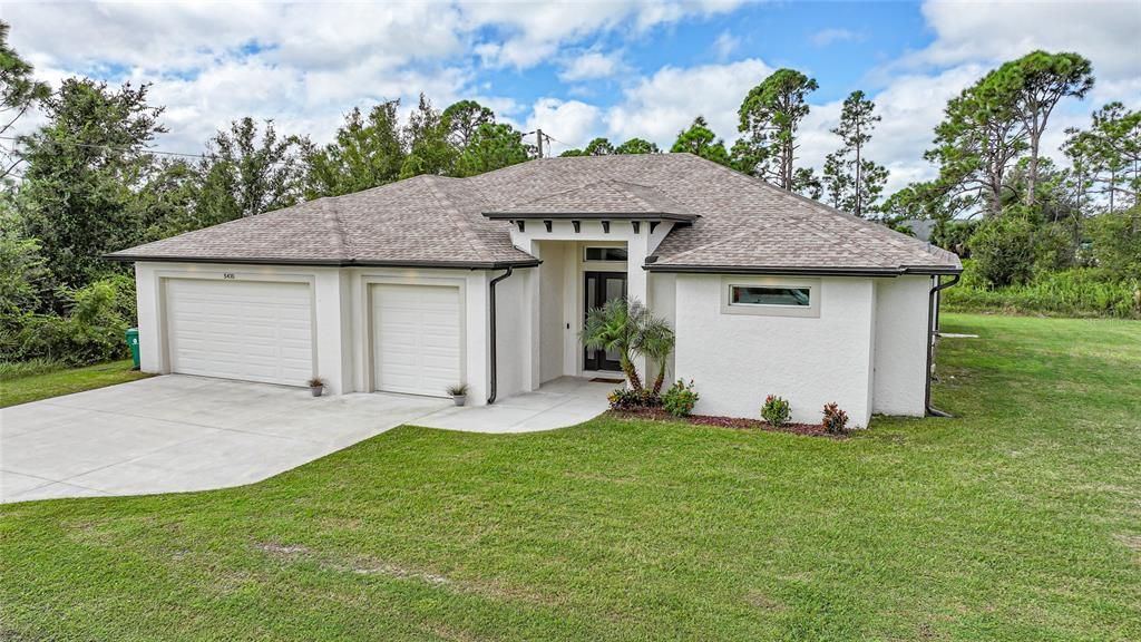 For Sale: $624,900 (3 beds, 2 baths, 2003 Square Feet)