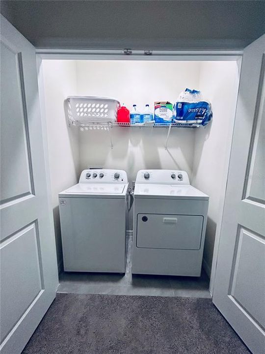 Active With Contract: $2,095 (3 beds, 2 baths, 1673 Square Feet)