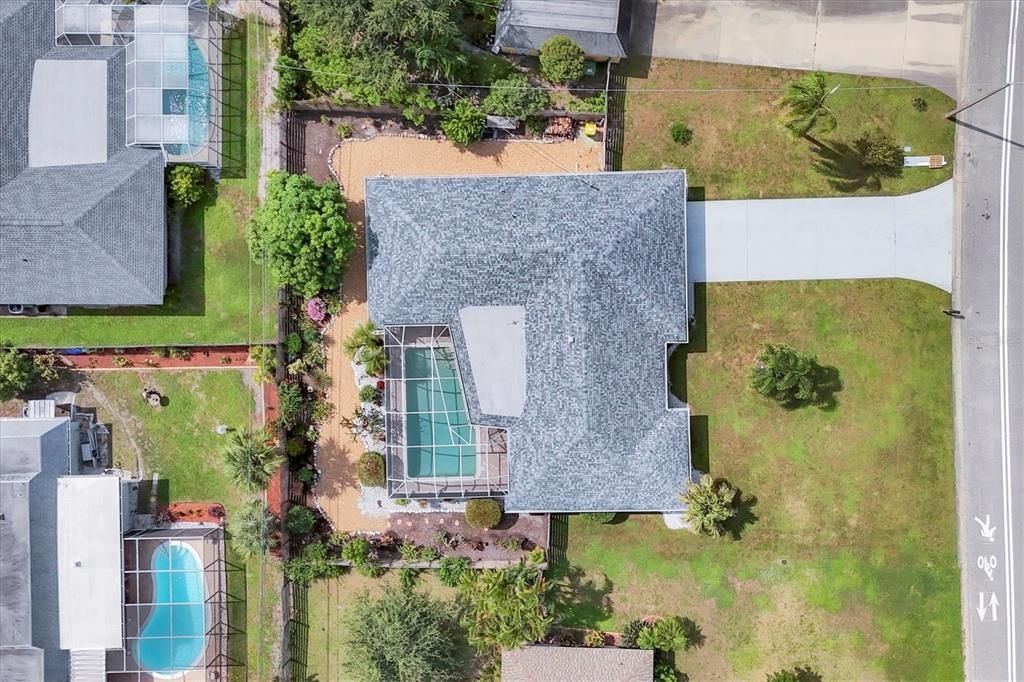 合同活跃: $625,000 (3 贝兹, 2 浴室, 2019 平方英尺)