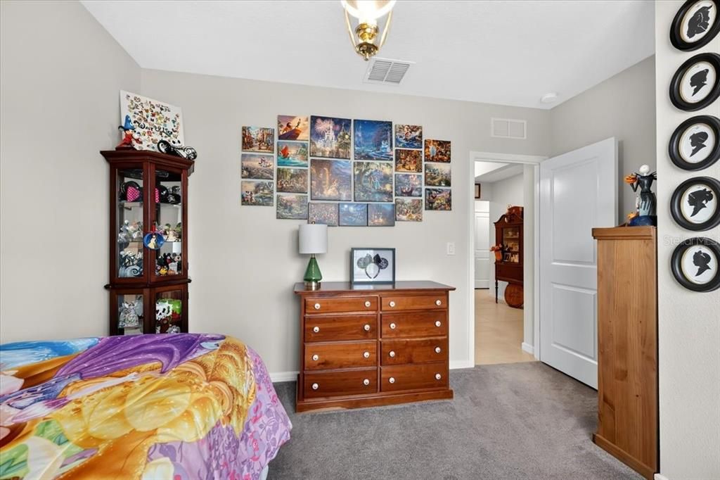 En Venta: $335,461 (3 camas, 2 baños, 1817 Pies cuadrados)