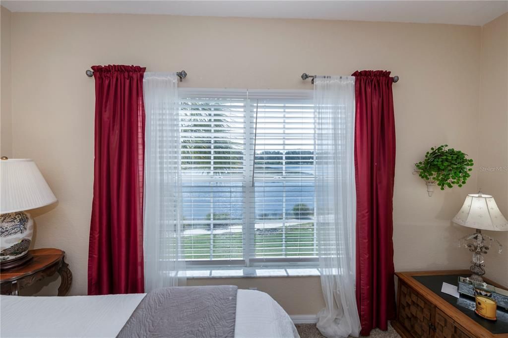 Active With Contract: $219,900 (3 beds, 2 baths, 1207 Square Feet)