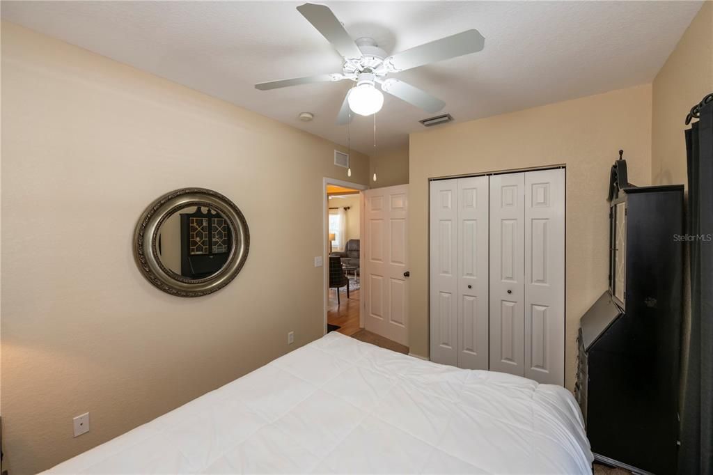Active With Contract: $219,900 (3 beds, 2 baths, 1207 Square Feet)