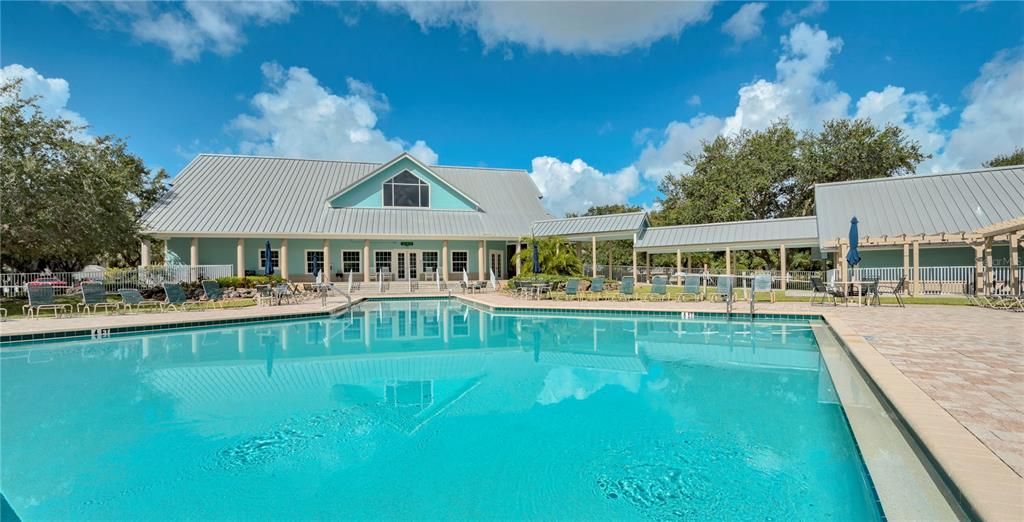 Active With Contract: $219,900 (3 beds, 2 baths, 1207 Square Feet)