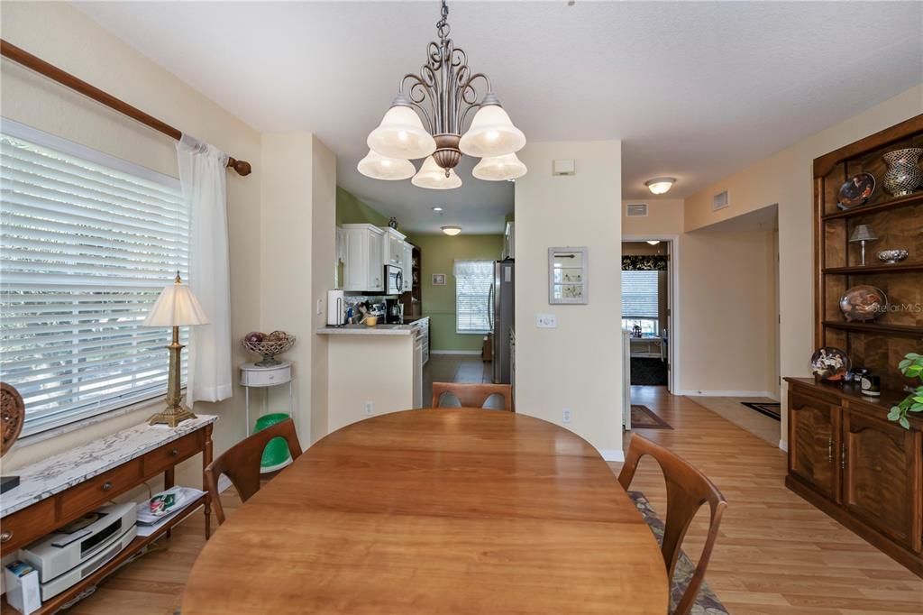 Active With Contract: $219,900 (3 beds, 2 baths, 1207 Square Feet)