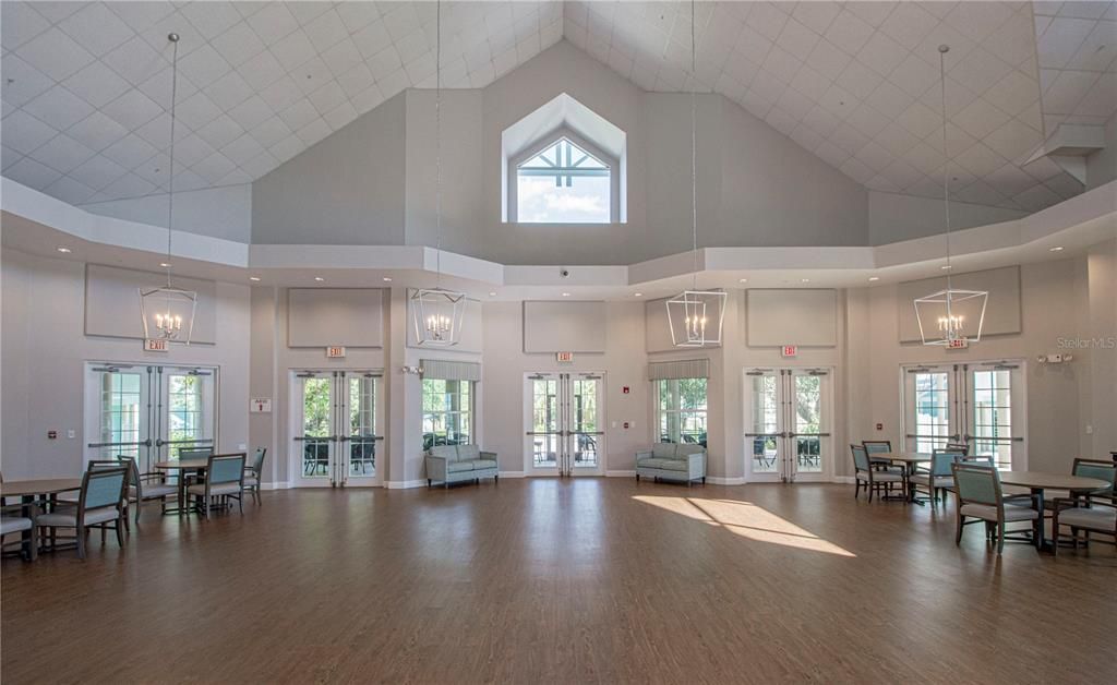 Active With Contract: $219,900 (3 beds, 2 baths, 1207 Square Feet)