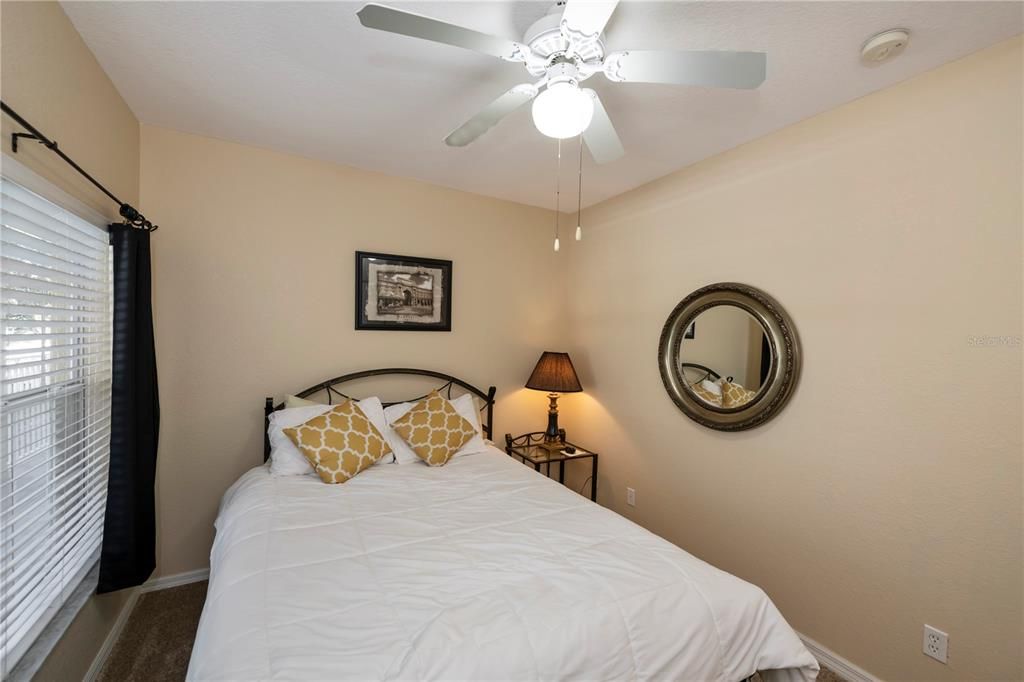 Active With Contract: $219,900 (3 beds, 2 baths, 1207 Square Feet)