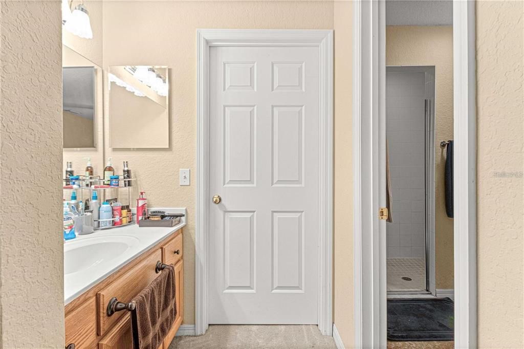 待售: $239,900 (2 贝兹, 2 浴室, 1133 平方英尺)