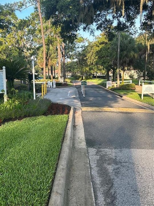 待售: $239,900 (2 贝兹, 2 浴室, 1133 平方英尺)