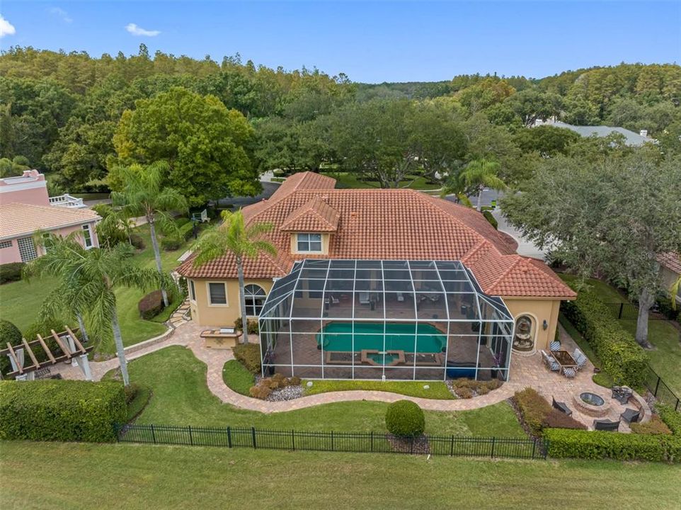 En Venta: $1,375,000 (5 camas, 4 baños, 4570 Pies cuadrados)