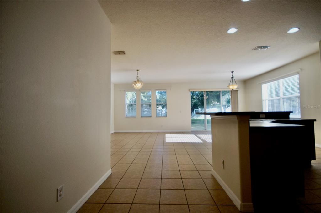 В аренду: $3,000 (4 спален, 3 ванн, 2411 Квадратных фут)