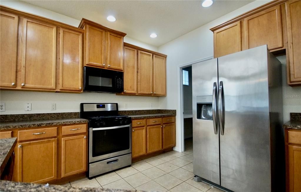 В аренду: $3,000 (4 спален, 3 ванн, 2411 Квадратных фут)