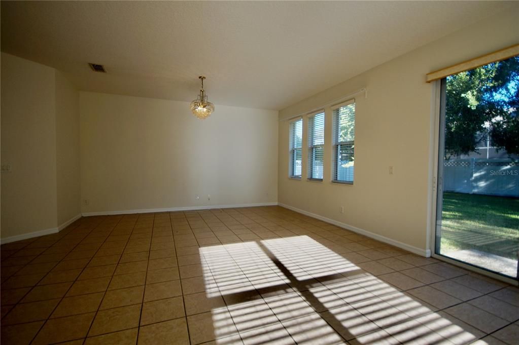 В аренду: $3,000 (4 спален, 3 ванн, 2411 Квадратных фут)