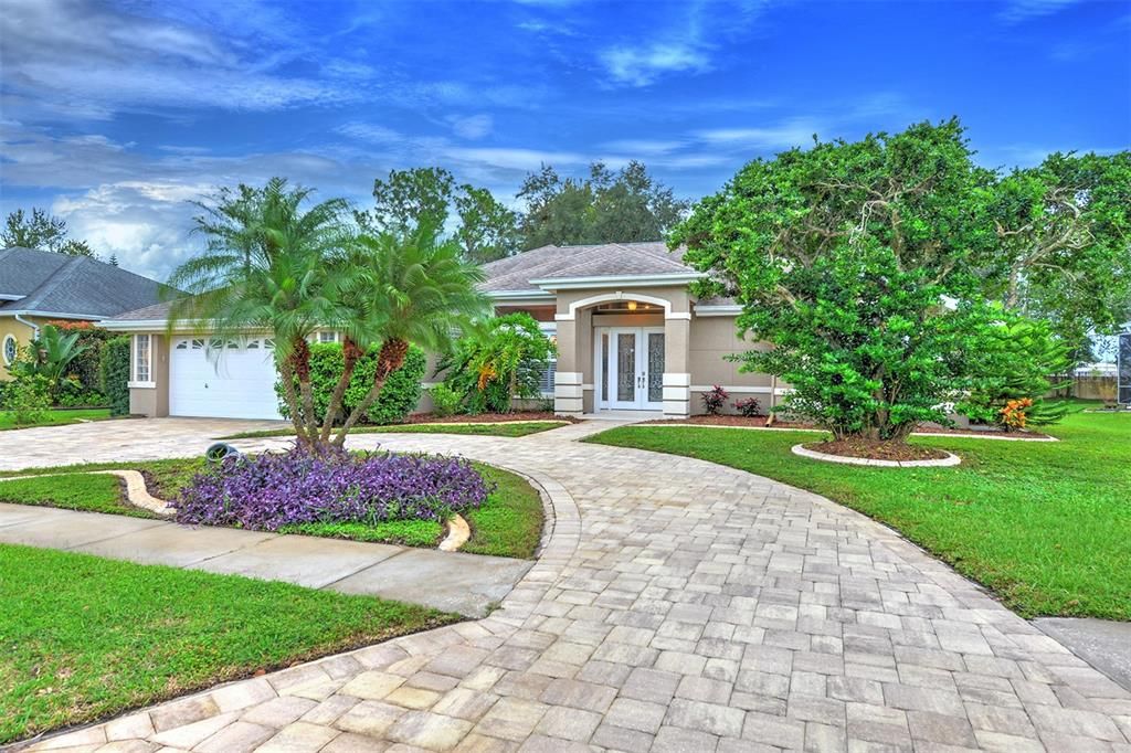 Active With Contract: $629,900 (4 beds, 3 baths, 2350 Square Feet)