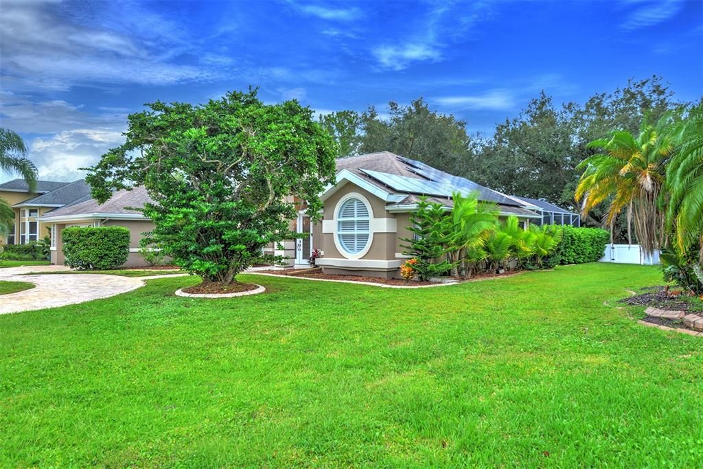 Active With Contract: $629,900 (4 beds, 3 baths, 2350 Square Feet)