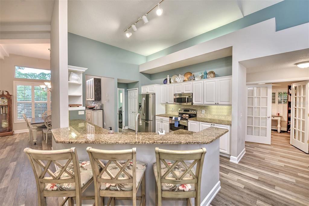 Active With Contract: $629,900 (4 beds, 3 baths, 2350 Square Feet)