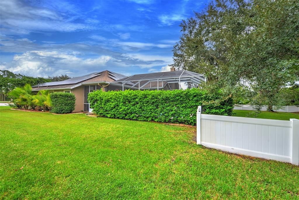 Active With Contract: $629,900 (4 beds, 3 baths, 2350 Square Feet)