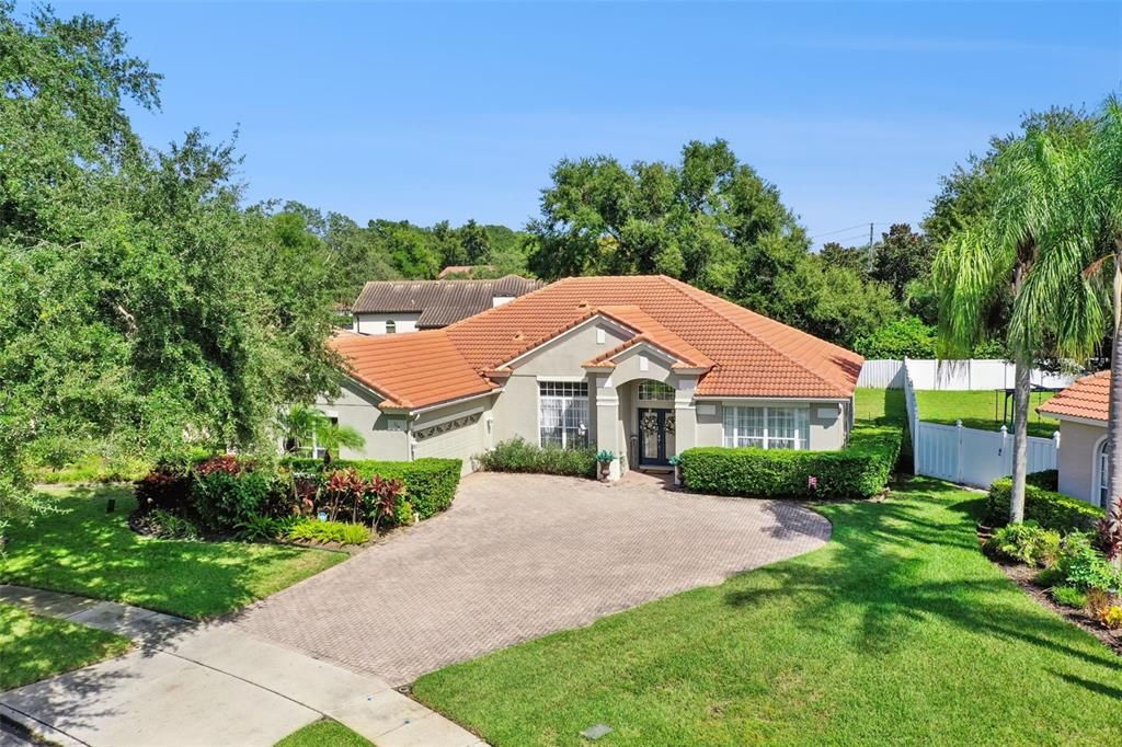 Active With Contract: $723,000 (4 beds, 3 baths, 2495 Square Feet)