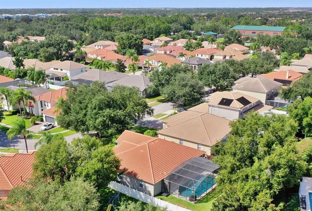 Active With Contract: $723,000 (4 beds, 3 baths, 2495 Square Feet)