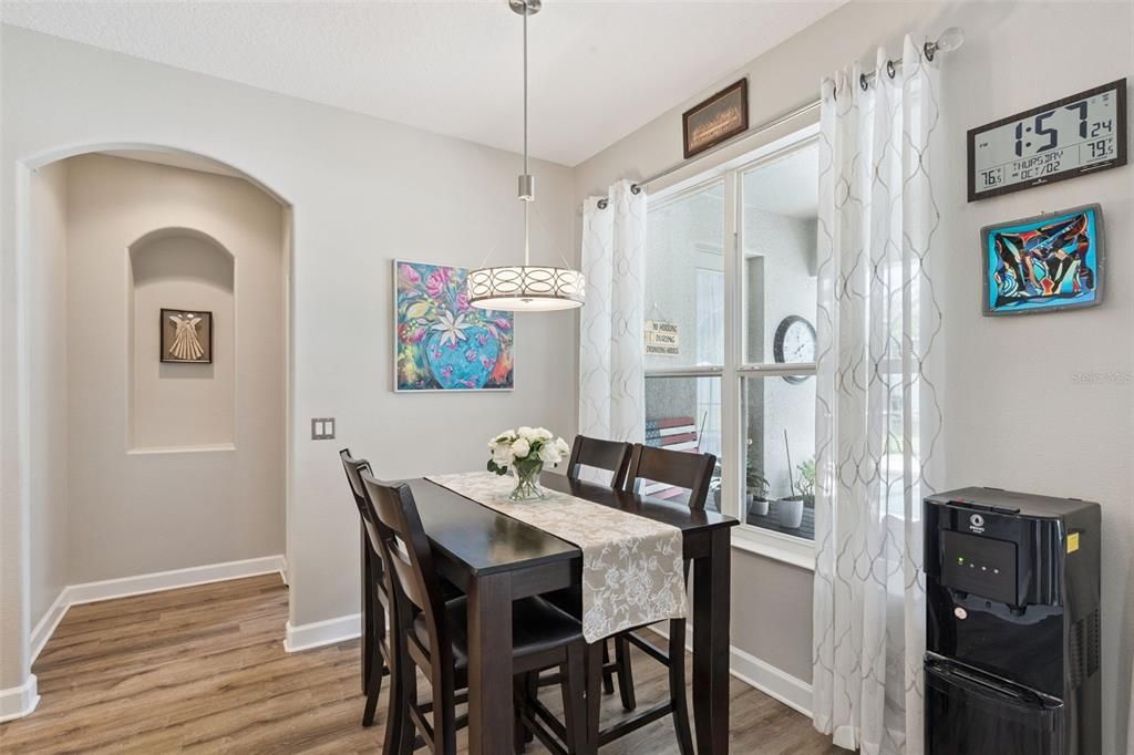 Active With Contract: $723,000 (4 beds, 3 baths, 2495 Square Feet)