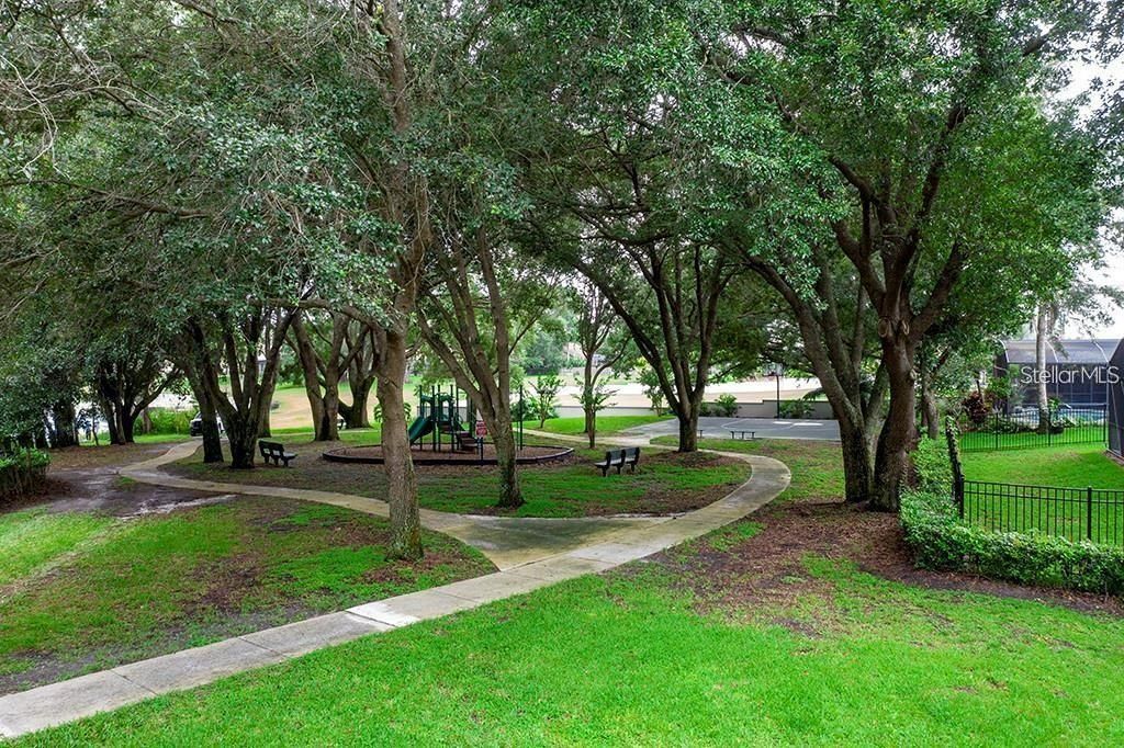 Active With Contract: $723,000 (4 beds, 3 baths, 2495 Square Feet)