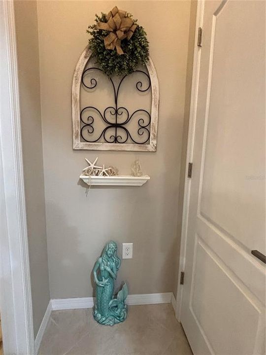 Под контрактом: $399,900 (3 спален, 2 ванн, 1495 Квадратных фут)