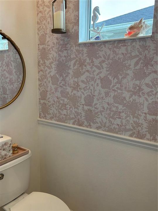 Под контрактом: $399,900 (3 спален, 2 ванн, 1495 Квадратных фут)