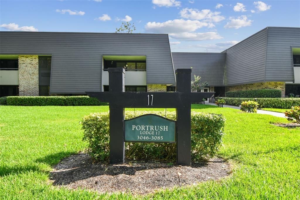 For Sale: $244,000 (1 beds, 1 baths, 825 Square Feet)