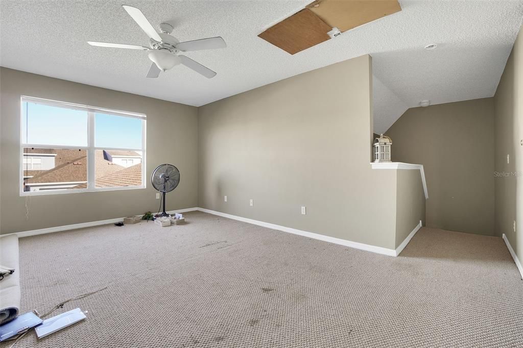 For Sale: $360,000 (3 beds, 2 baths, 1376 Square Feet)