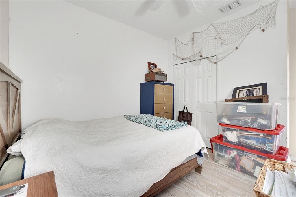 For Sale: $360,000 (3 beds, 2 baths, 1376 Square Feet)