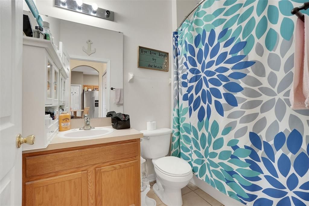 For Sale: $360,000 (3 beds, 2 baths, 1376 Square Feet)